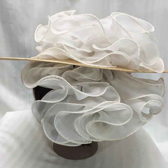 Beige Sonni Straw Hat with Light Gray Ruffles main image 6